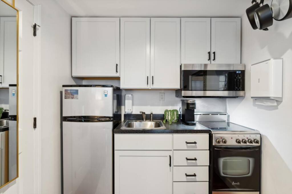 شقة Exclusive Open Loft In Downtown تشارلستون المظهر الخارجي الصورة
